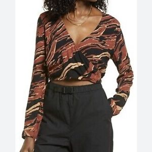 BP S Tiger print crop top